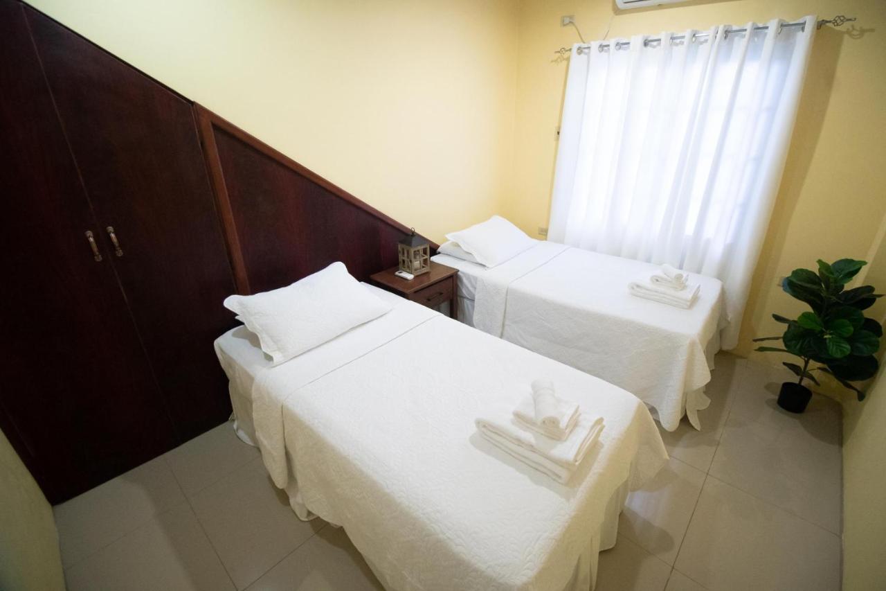 Stacys Place #1 2 Bedroom Apartment Port of Spain Extérieur photo